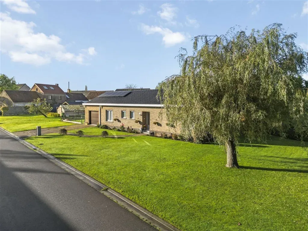 Huis in Merelbeke-melle - 7684373 - Hoogstraat 41, 9820 MERELBEKE-MELLE