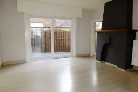 Huis Te Koop 8310