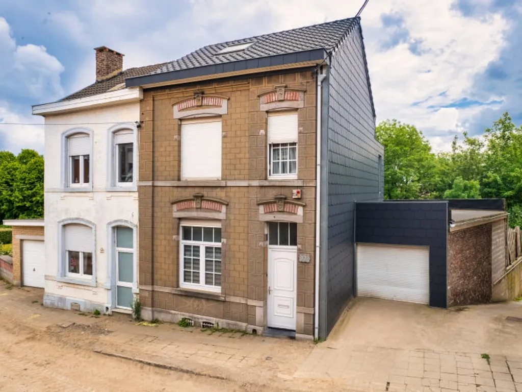 Huis in Saint-Nicolas - 7681785 - Rue Frédéric Braconnier 211, 4420 Saint-Nicolas