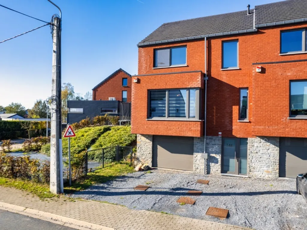 Hoofdfoto Huis in Xhendelesse
