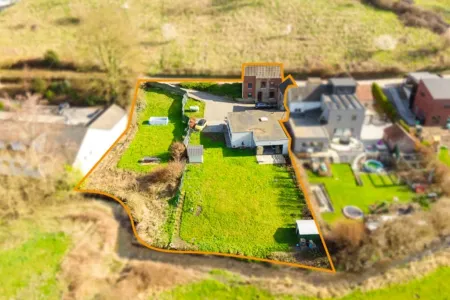  Verhuurd Housse