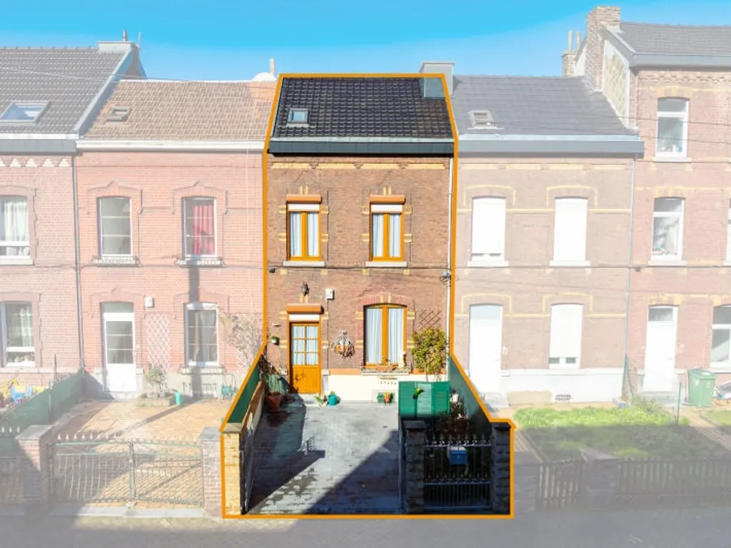 Huis in Liege 2 - 7666109 - Rue Saint Julienne 85, 4020 Liege 2
