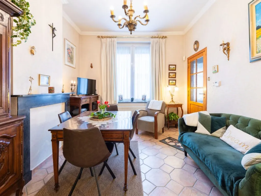 Huis in Liege 2 - 7666109 - Rue Saint Julienne 85, 4020 Liege 2