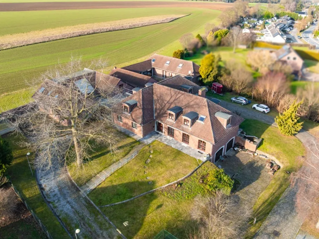 Hoofdfoto Huis in Houtain-saint-simeon