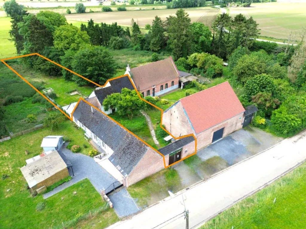 Huis in Baugnies - 7682666 - Rue de l'Epinette 35, 7604 Baugnies
