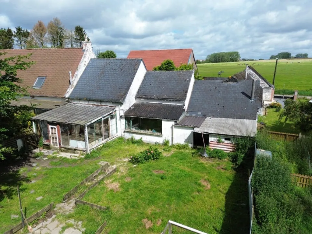 Huis in Baugnies - 7682666 - Rue de l'Epinette 35, 7604 Baugnies