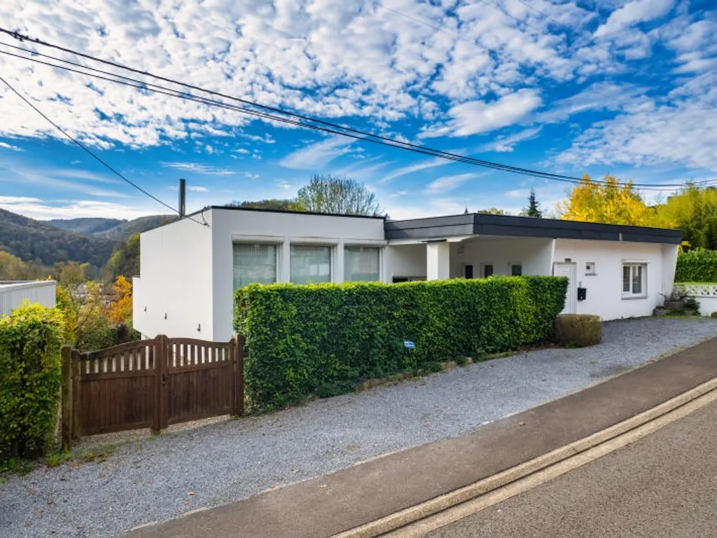 Garage in Cornesse - 7682707 - Rue Peléeheid 2A, 4860 Cornesse