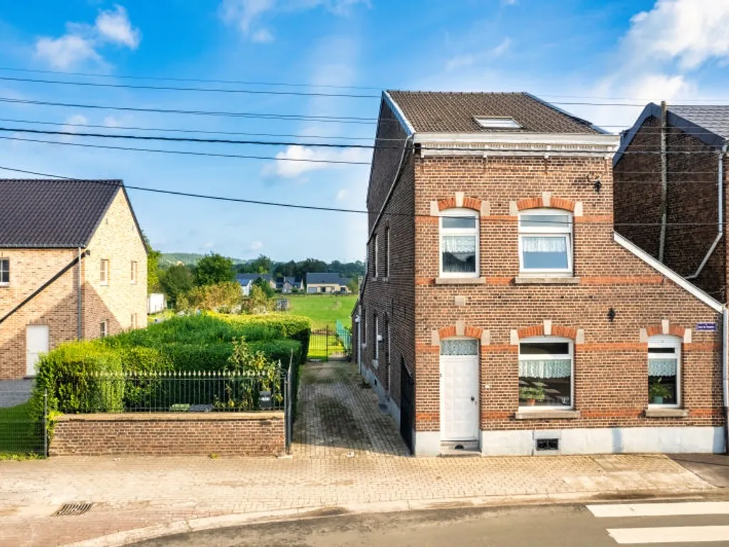 Huis in Haccourt - 7682711 - Rue de Tongres 156, 4684 Haccourt