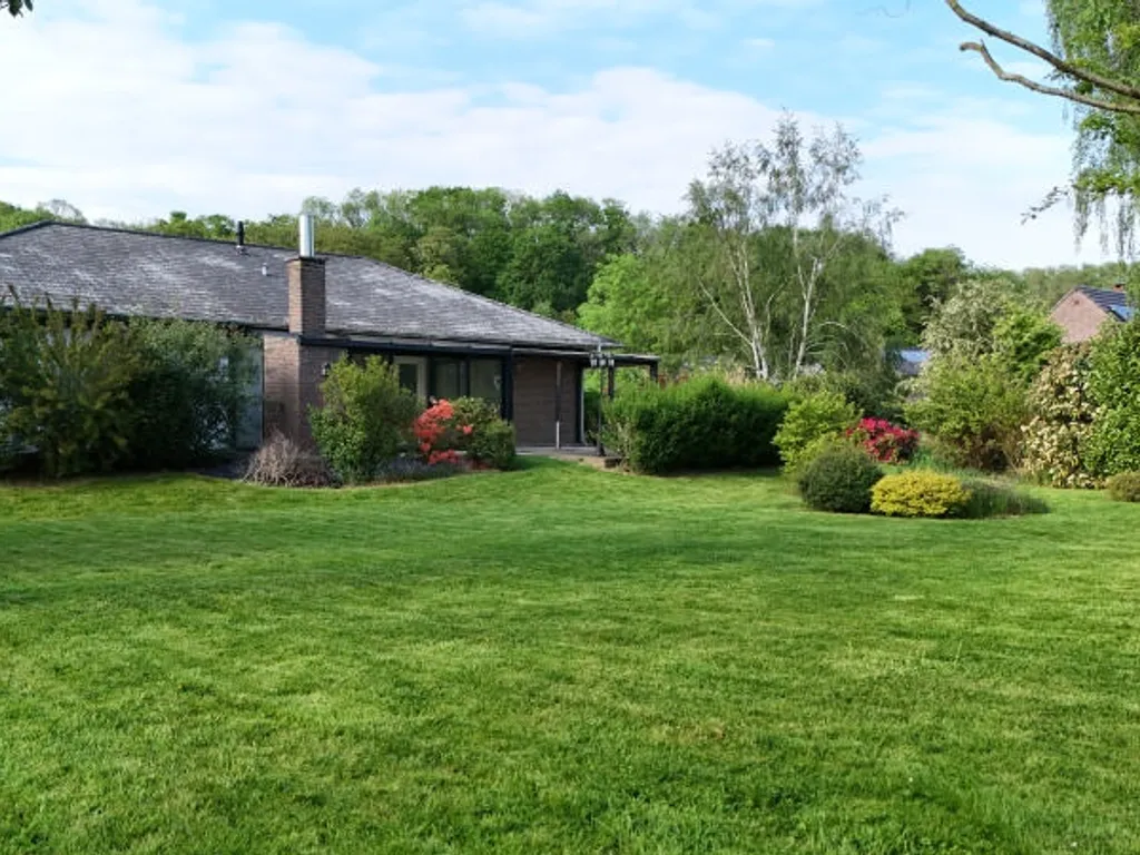 Garage in Haccourt - 7682983 - Rue de Tongres 355, 4684 Haccourt