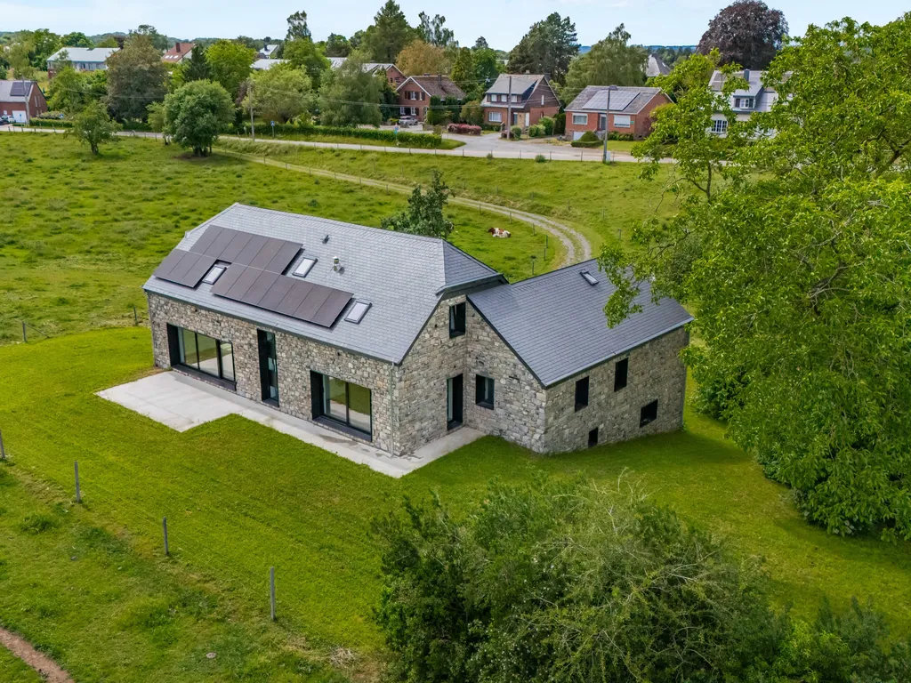 Maison à Waha