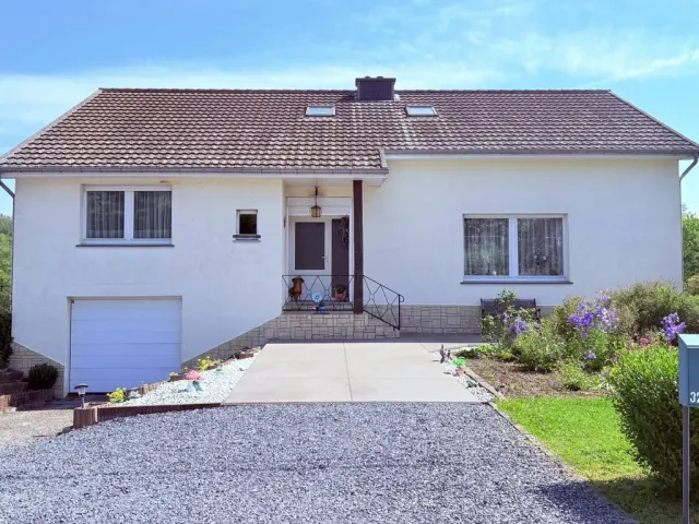 Huis in Marbehan - Rue du Chenel 32, 6724