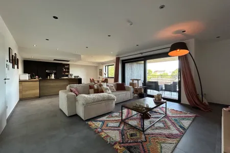 Appartement Te Huur Leglise