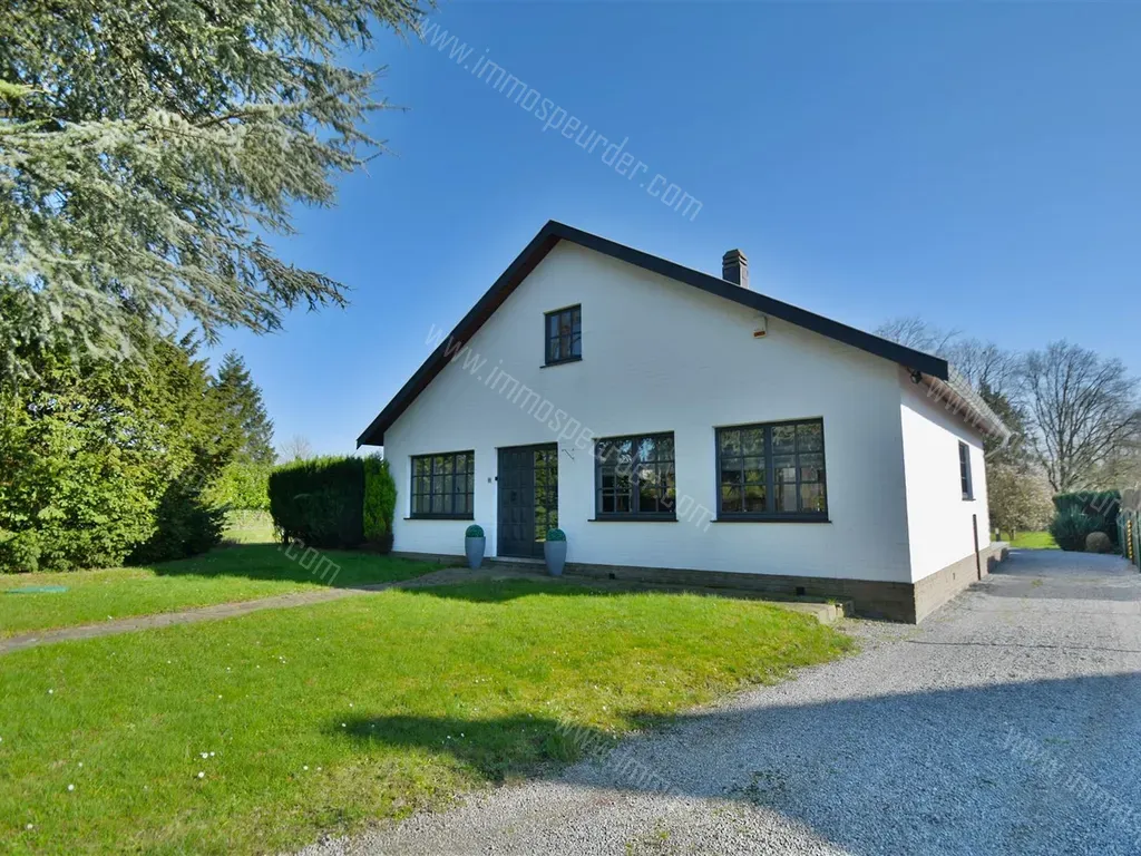 Huis in Vinalmont - 1389407 - Rue Theys 22, 4520 VINALMONT