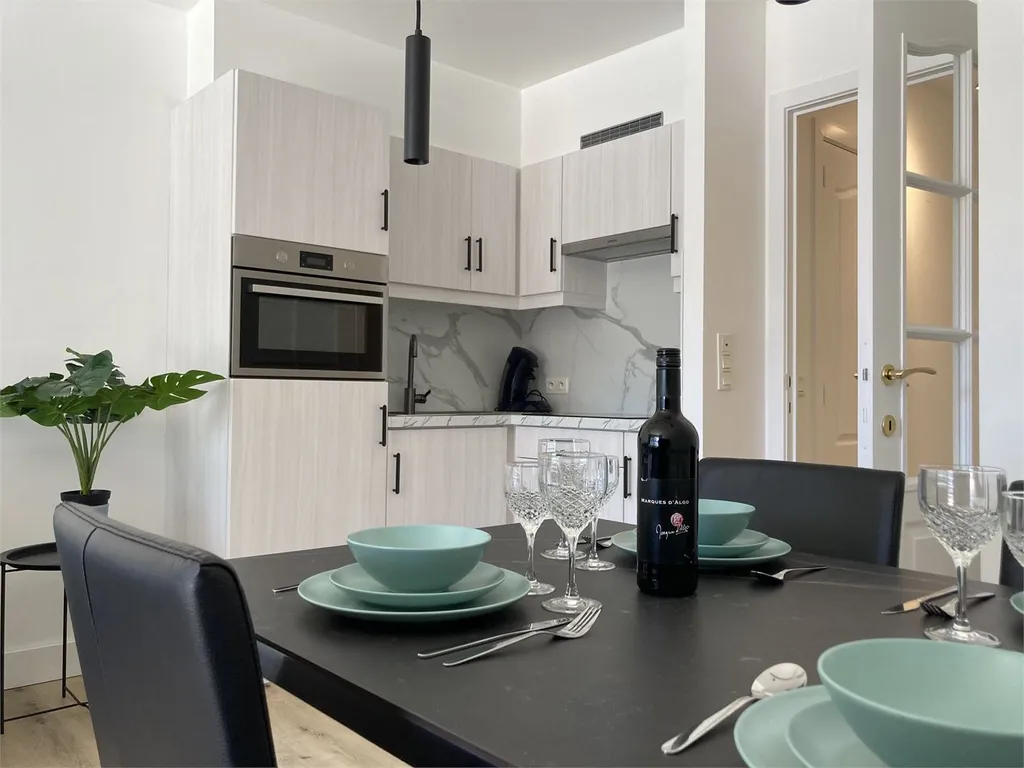Appartement in Oostende - 7671014 - Troonstraat 133, 8400 Oostende