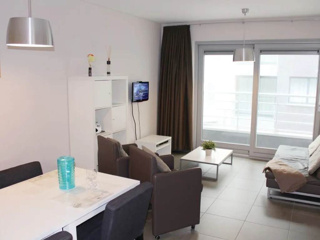 Huis in Oostende - 7671047 - Raversijdestraat 24, 8400 Oostende