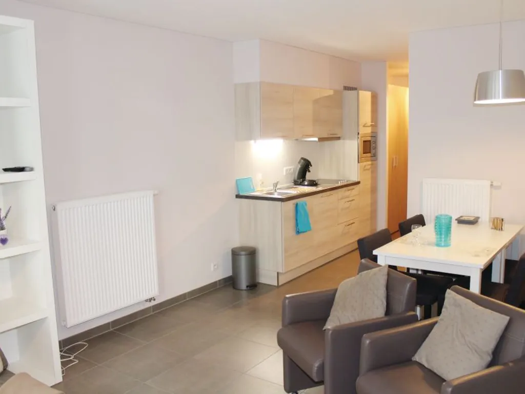 Huis in Oostende - 7671047 - Raversijdestraat 24, 8400 Oostende