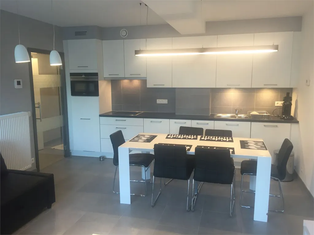 Huis in Oostende - 7671050 - Troonstraat 230, 8400 Oostende