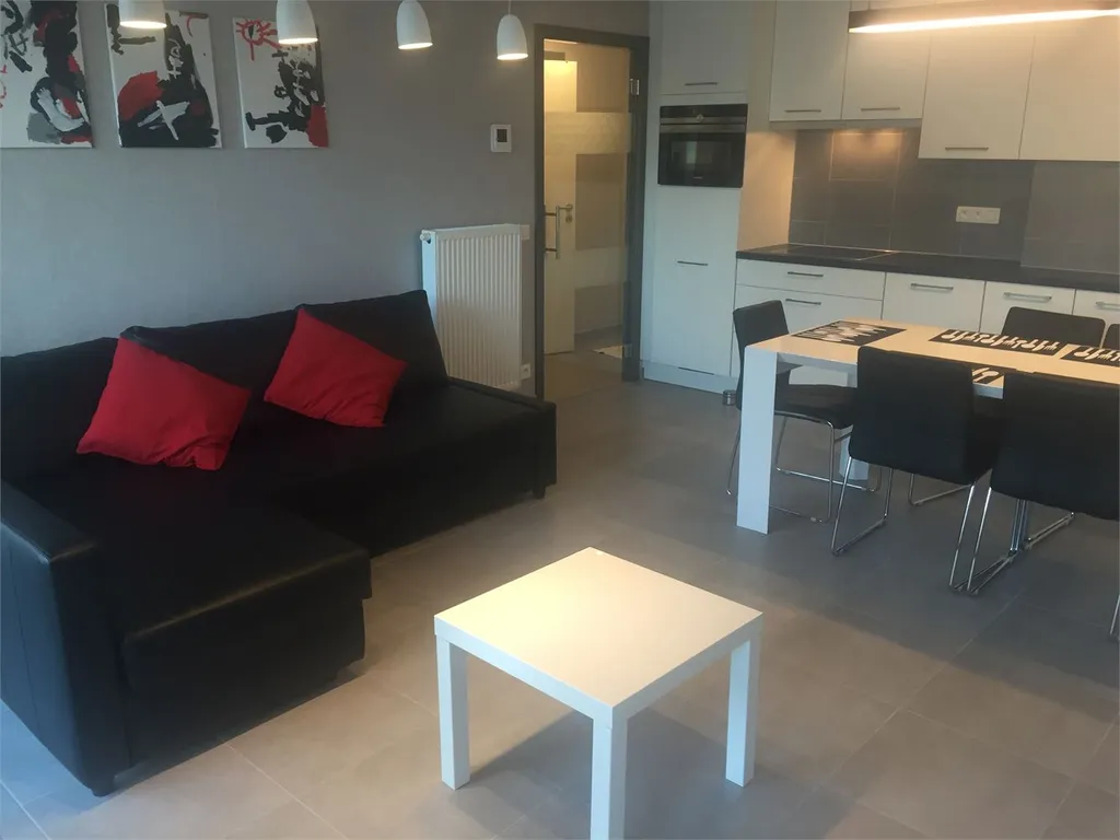 Huis in Oostende - 7671050 - Troonstraat 230, 8400 Oostende
