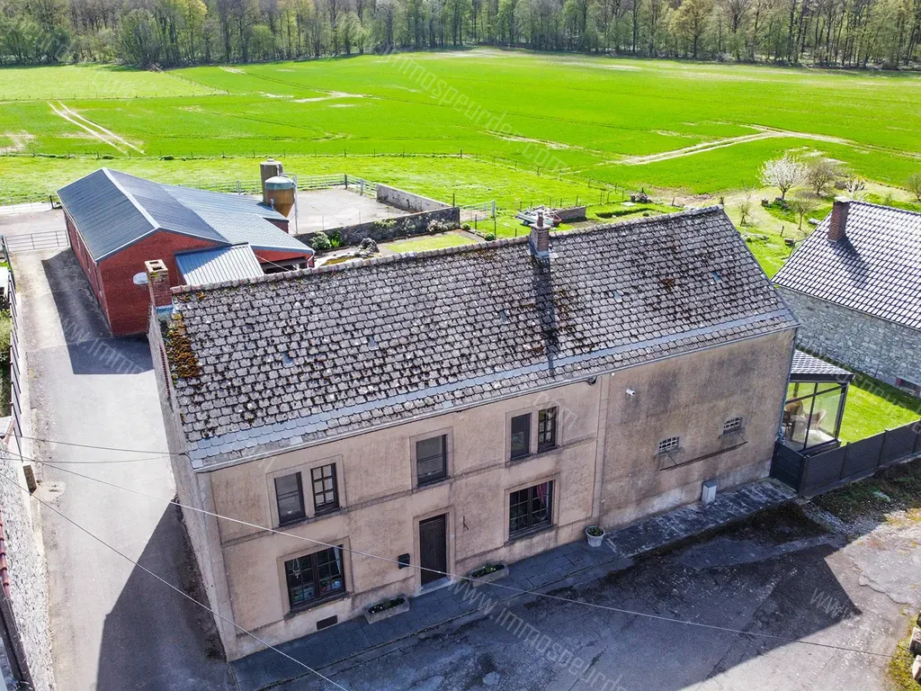 Huis in Mettet