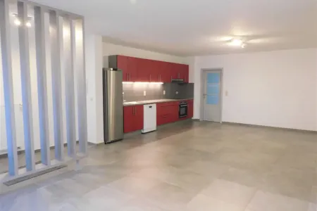 Appartement À louer Basècles