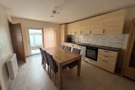 Appartement À louer Basècles