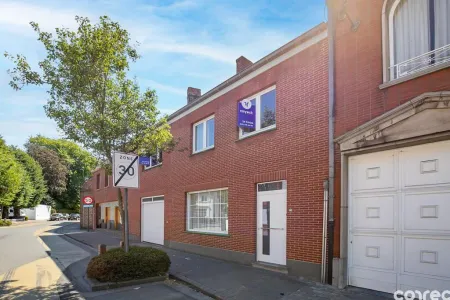 Huis Gearchiveerd Eernegem