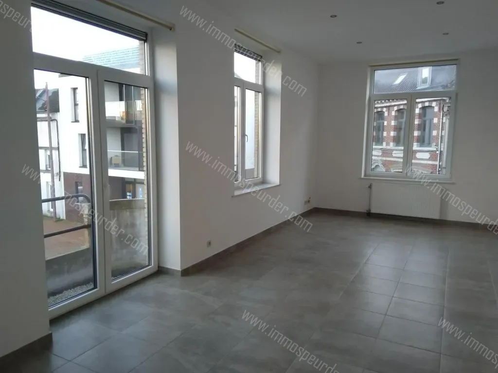 Appartement in Leuze-en-Hainaut - 1371317 - Grand Rue 3-Boîte-12, 7900 Leuze-En-Hainaut