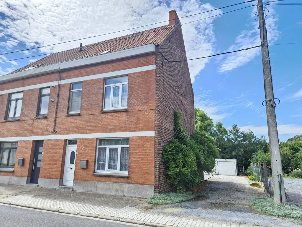Huis in Leuze-en-Hainaut - 1278836 - 7901 Leuze-en-Hainaut