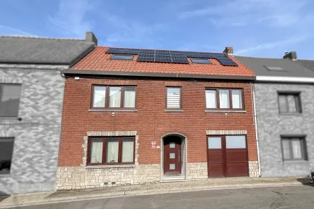 Huis Te Koop Roux