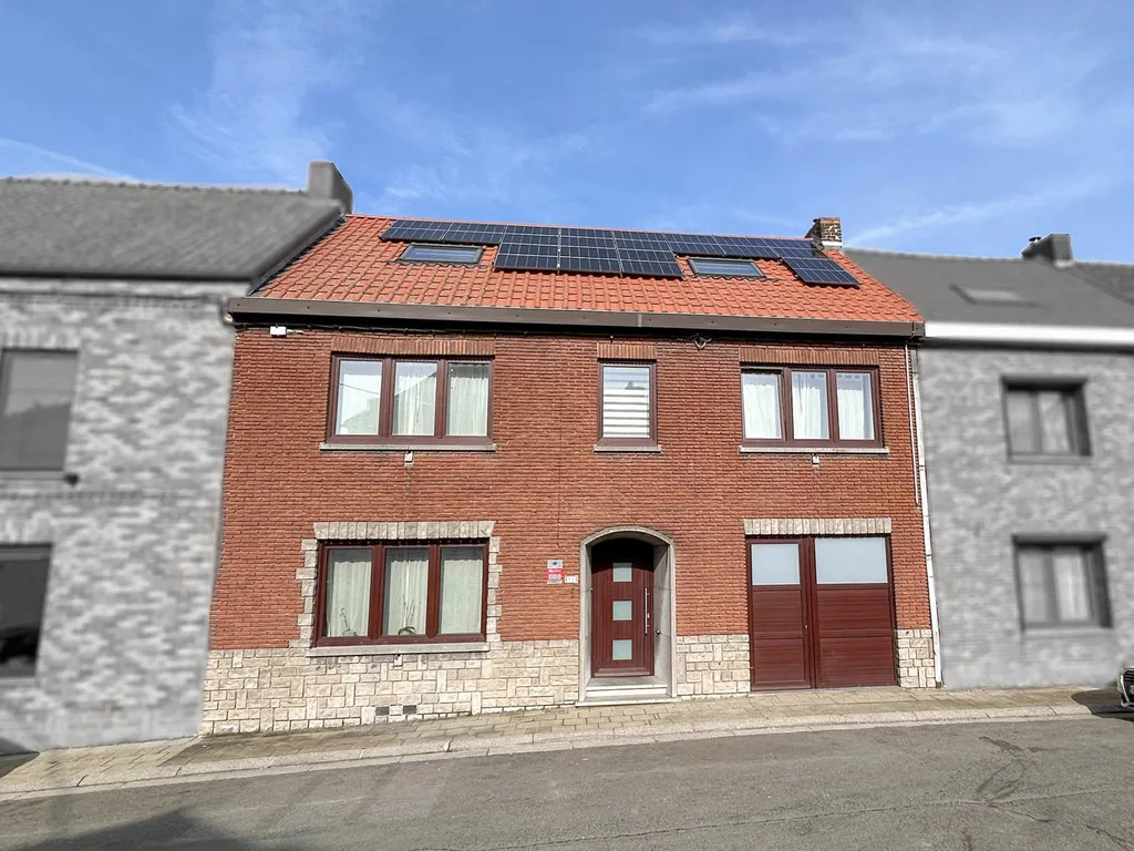 Hoofdfoto Huis in Roux