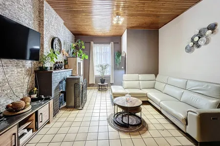 Huis Te Koop Gilly