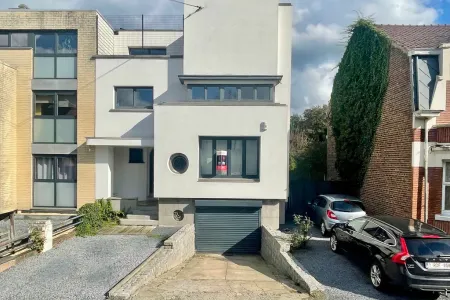 Huis Te Koop Nimy