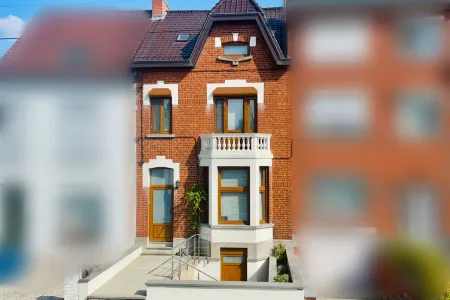 Huis Te Koop Hyon