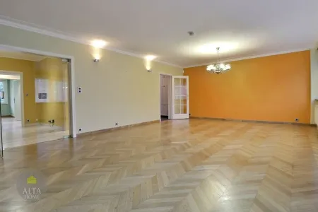 Appartement Te Koop Schaerbeek