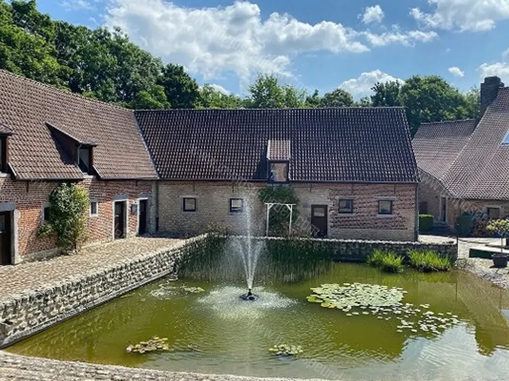 Bureau à Vendre Ophain-bois-seigneur-isaac