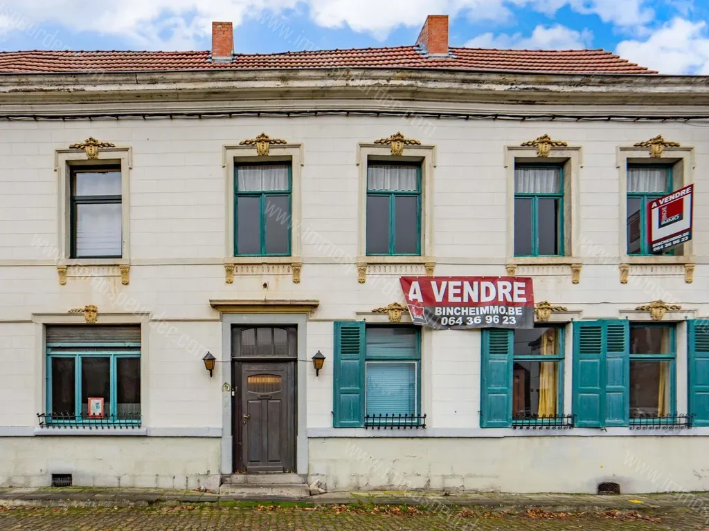 Huis in Fontaine-l'Évêque