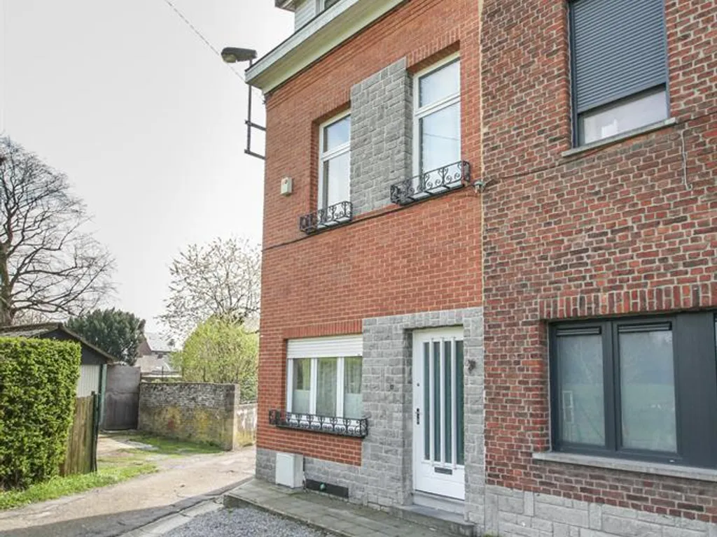 Hoofdfoto Huis in La Louvière Houdeng-aimeries