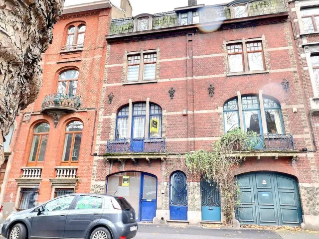 Huis in Charleroi - Boulevard Paul Janson 54, 6000