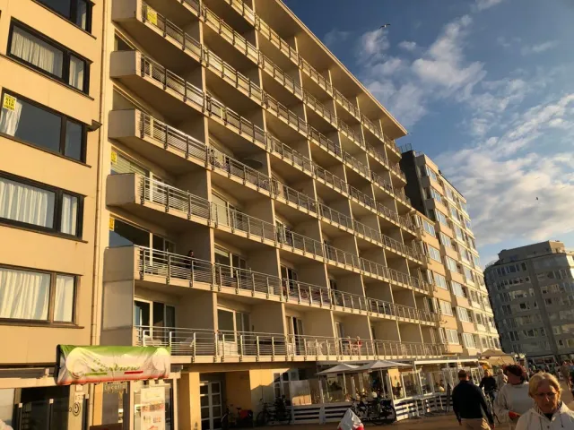 Appartement in Oostende - Zeedijk 153, 8400