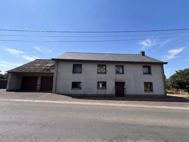 Huis in Libramont-Chevigny - Les pierrés 34, 6800