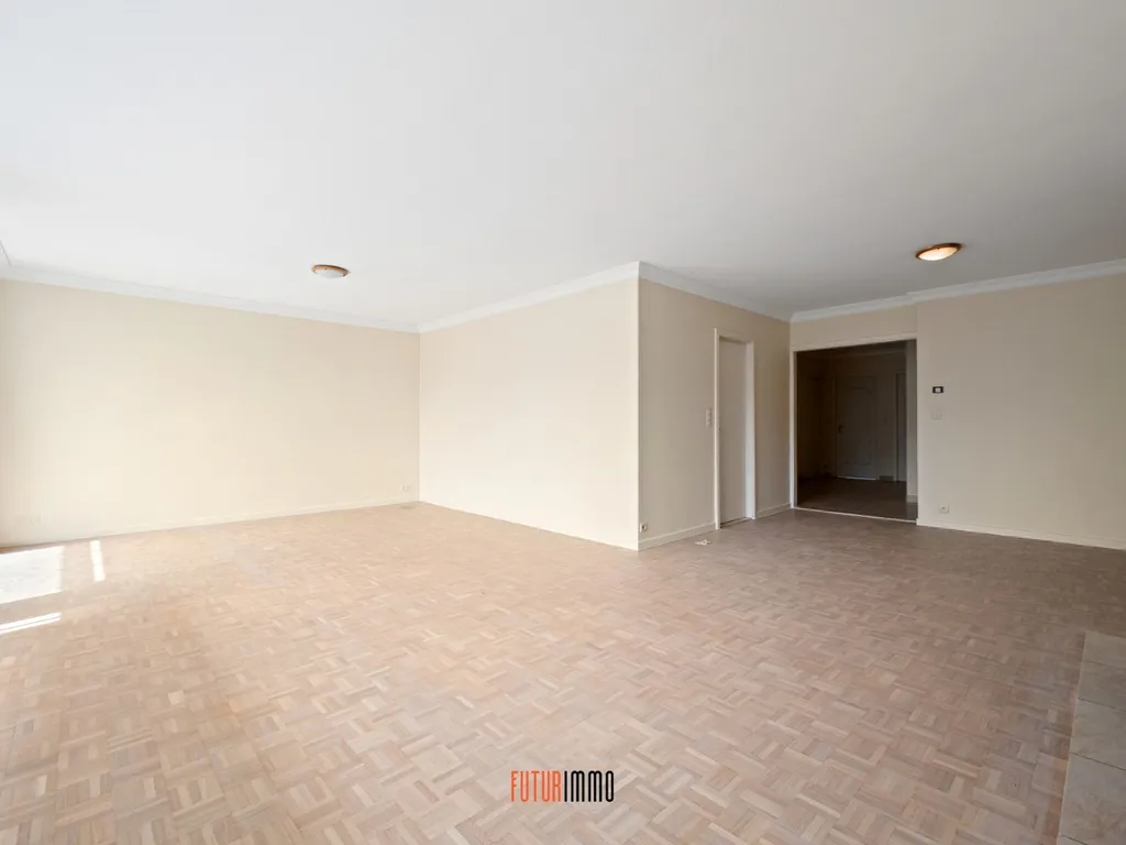 Appartement in Sint-Michiels - 7680097 - Torhoutse Steenweg 5, 8200 SINT-MICHIELS
