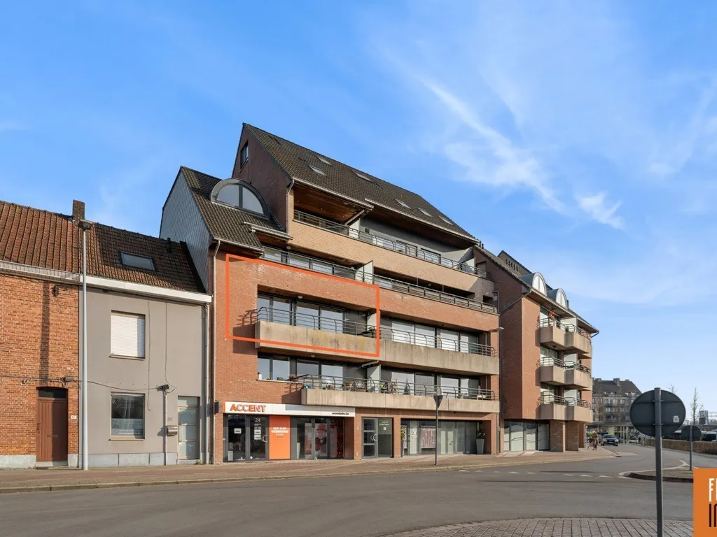 Appartement in Sint-Michiels - 7680146 - Torhoutse Steenweg 24, 8200 SINT-MICHIELS