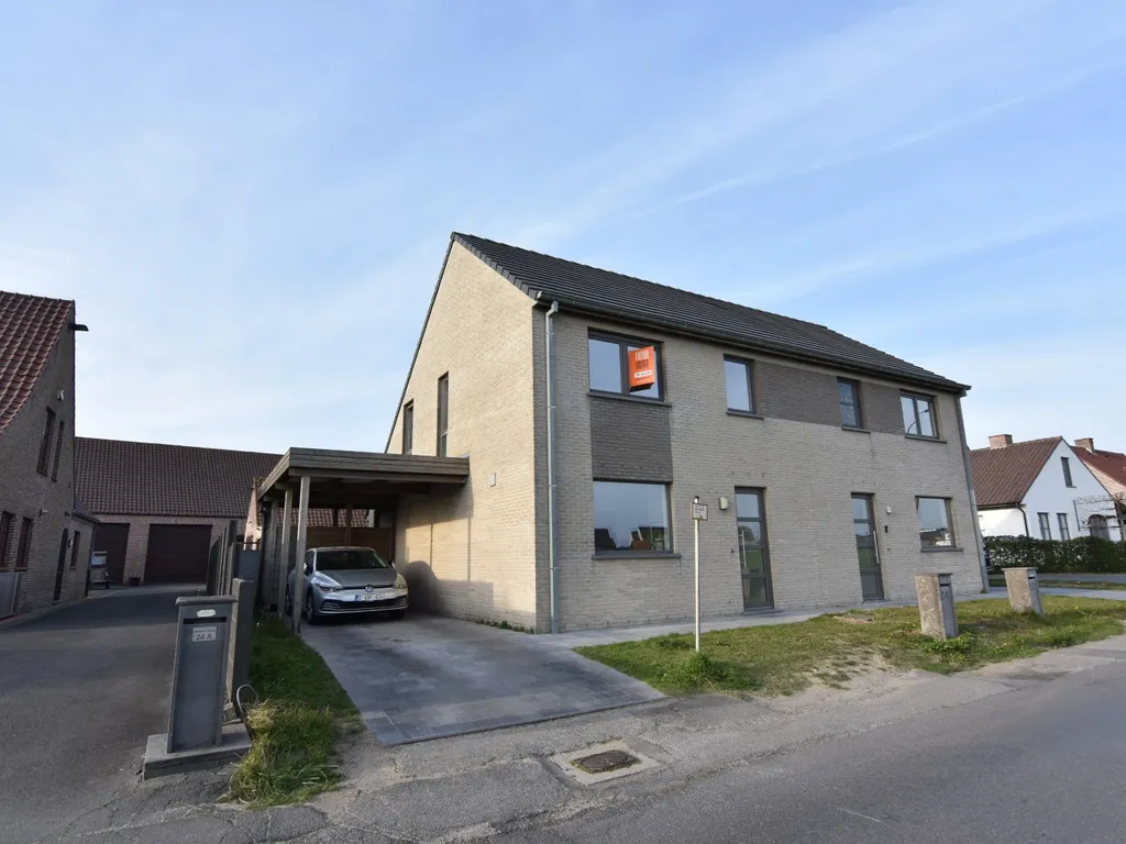 Huis in Sint-Michiels - 7680152 - Torhoutse Steenweg 24, 8200 SINT-MICHIELS