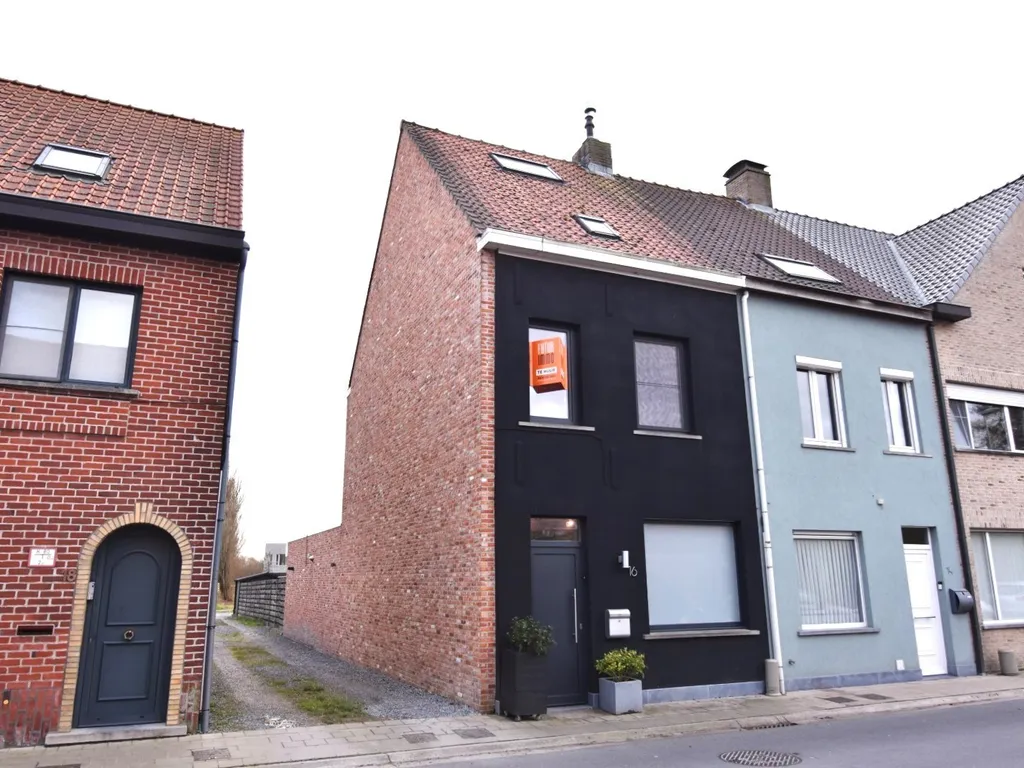 Huis in Sint-Michiels - 7680153 - Torhoutse Steenweg 16, 8200 SINT-MICHIELS