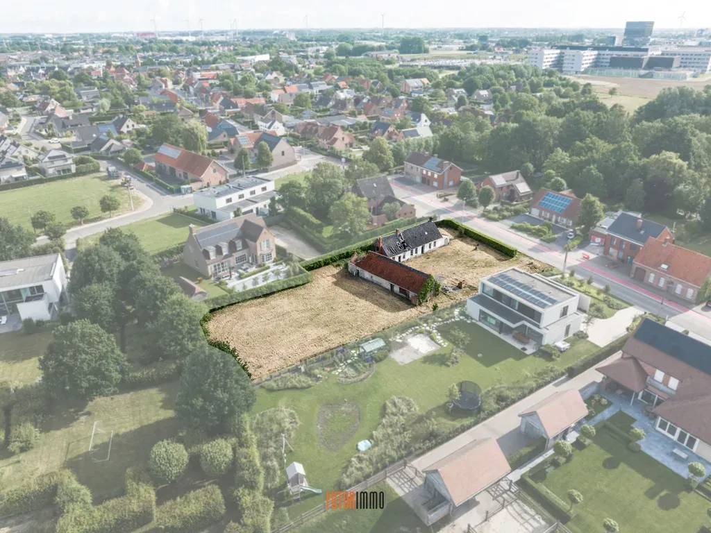 Villa in Roeselare - 7700568 - Sint-Eloois-Winkelsestraat 38, 8800 Roeselare