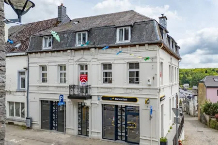 Huis Te Huur Neufchâteau