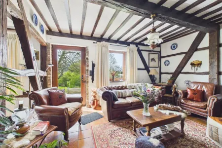 Huis Te Koop Hotton