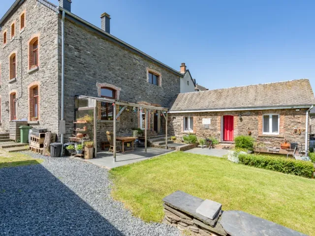 Huis in Herbeumont - Rue Lauvaux 11, 6887
