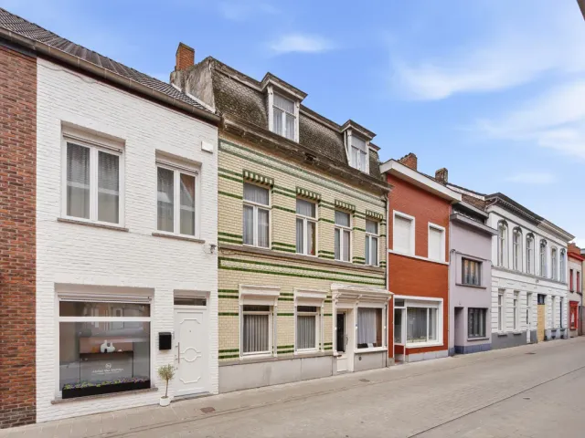 Huis in Eeklo - Kerkstraat 42, 9900