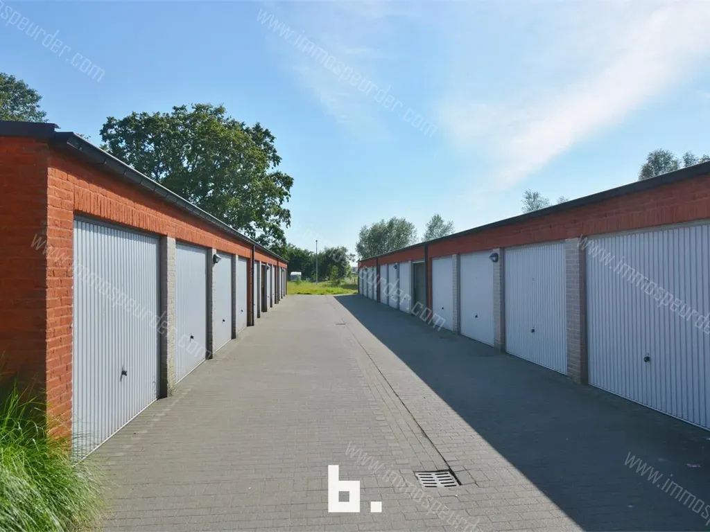 Garage in Zedelgem - 1465657 - Koning Albertstraat 19, 8210 Zedelgem